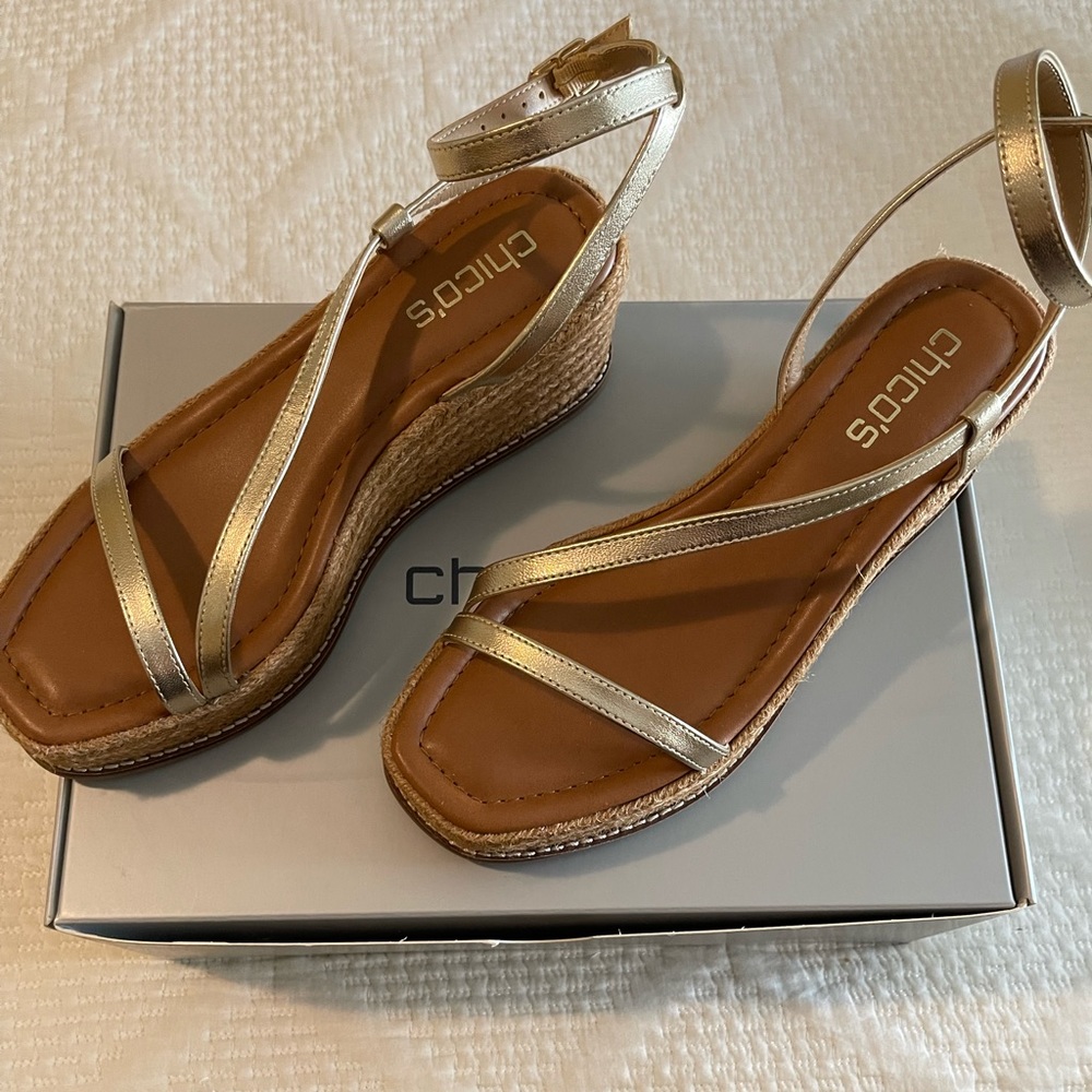 Wedge Sandals Chico brand